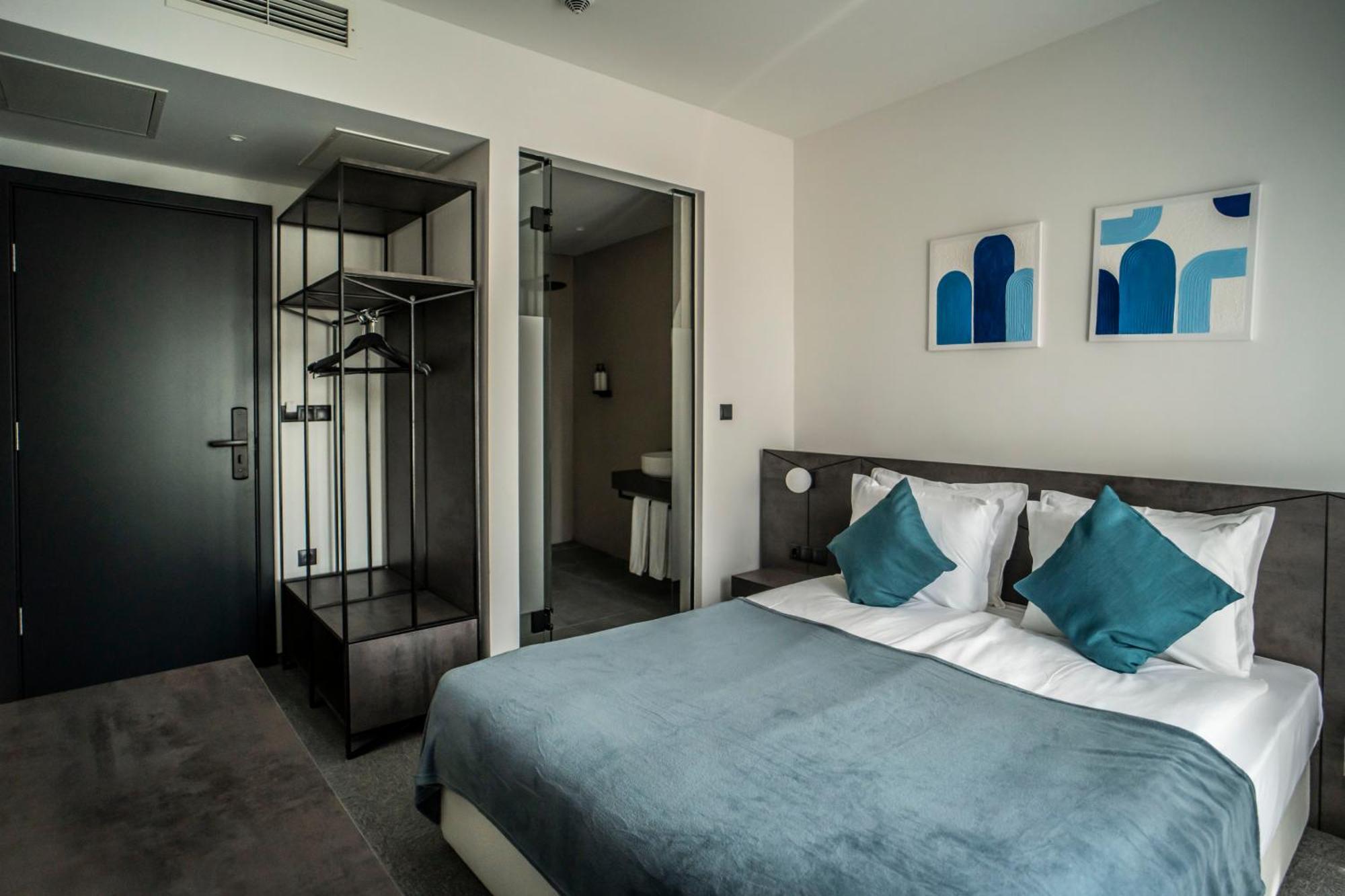 Bizarre Boutique Hotel Varna Exterior photo